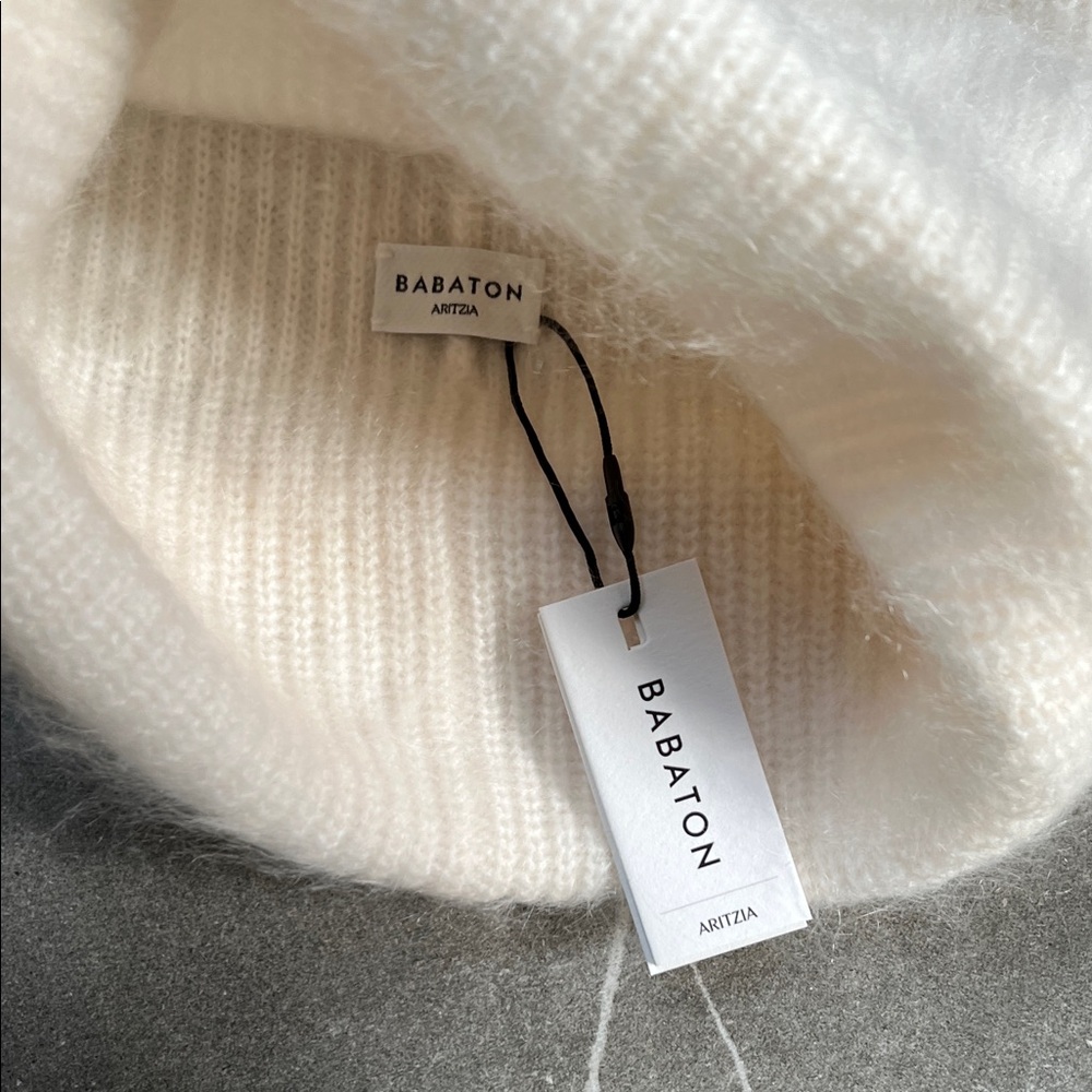 Babaton Ivory Knit Hat - Picture 2 of 2
